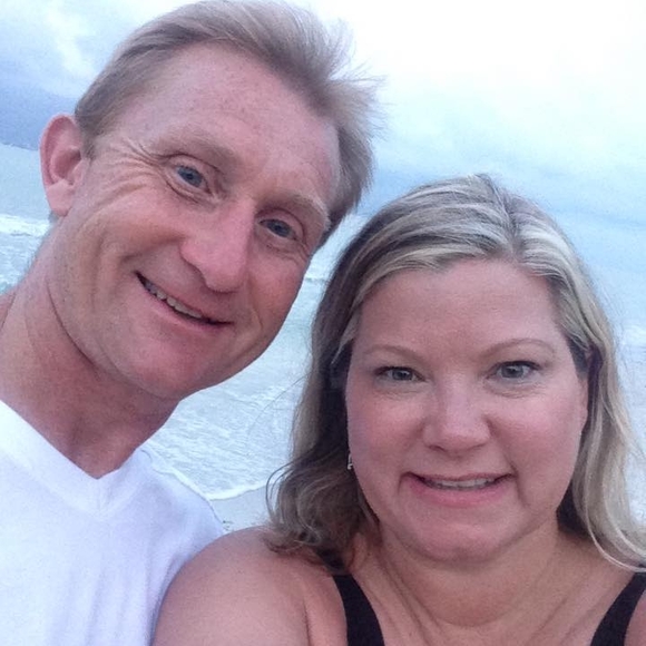 Meet your Posher, Lonna - Picture 1 of 1